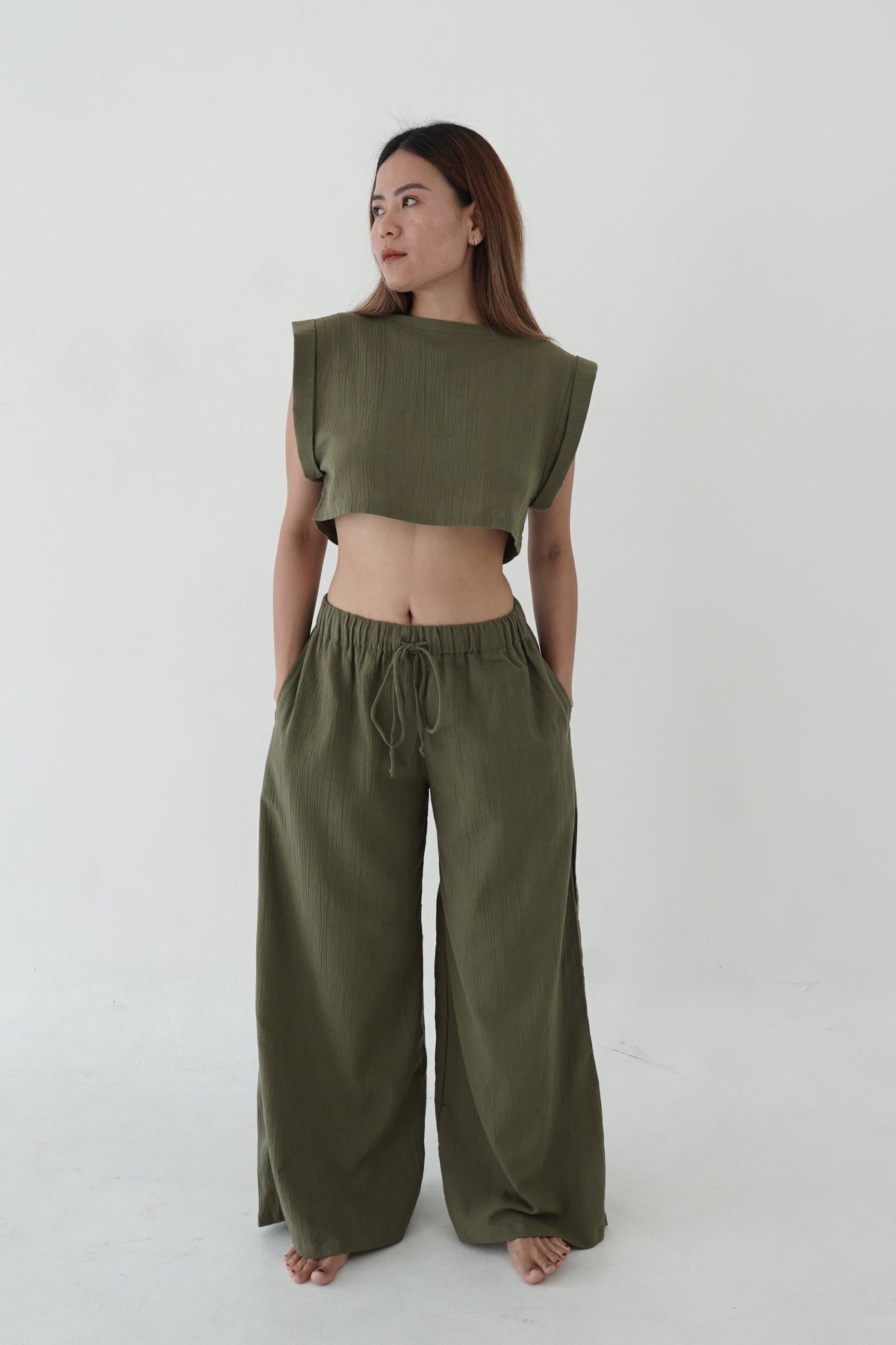 Hostas Wide-Leg Linen Resort Pants, handmade in Bali