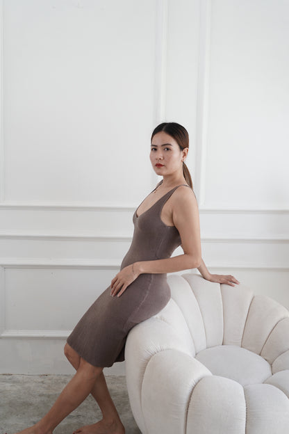 Gaharu Cotton Knit Midi Dress