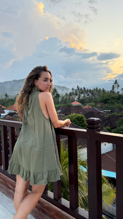 Casa Linen Dress – Elegant Halter Silhouette