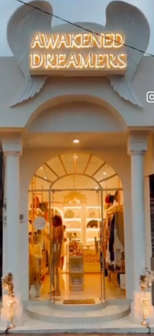 awakened dreamer Ubud