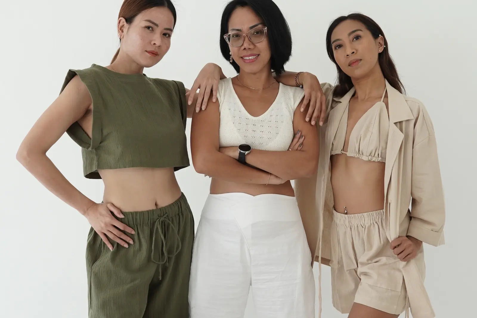 Women wearing sustainable Bali linen resort wear by Aline My Label